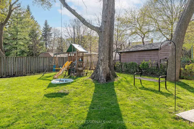 Additional image 43 of 10 Woodbury Pl