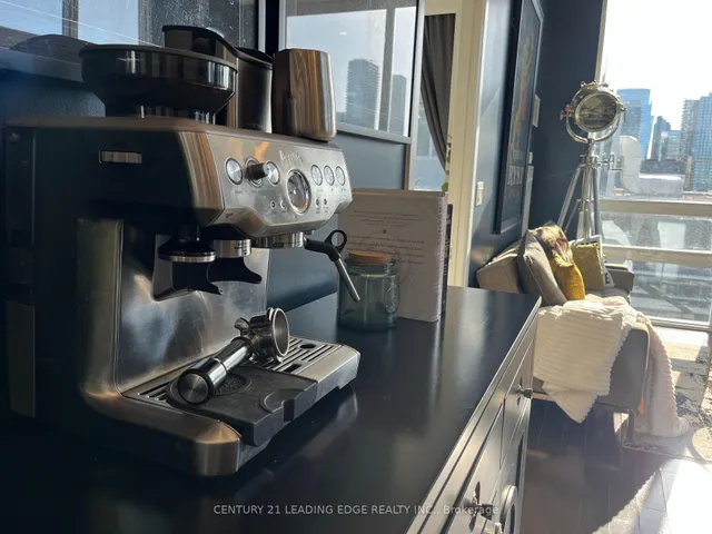 Additional image 7 of 460 Adelaide St Unit Ph203