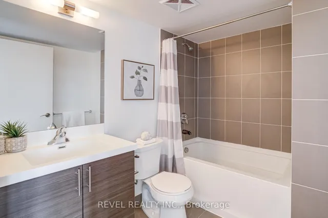 Additional image 10 of 830 Lawrence Ave Unit 1308