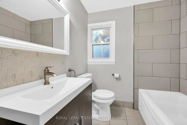 Additional image 18 of 44 West 4th St