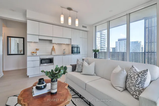 Additional image 9 of 8 Eglinton Ave Unit 2610