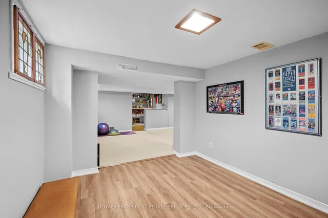 Additional image 41 of 2173 Deyncourt Dr