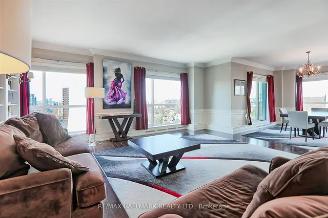 Additional image 12 of 38 Avenue Rd Unit 1201