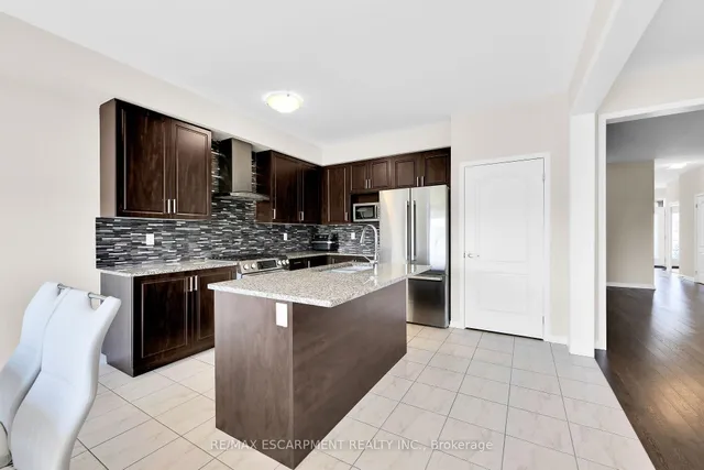 Additional image 12 of 12 Midhurst Hts