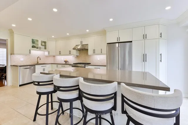 Additional image 16 of 2145 Country Club Dr Unit 13