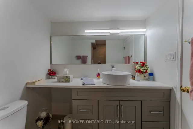 Additional image 20 of 17 Taymall St