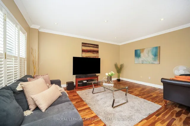 Additional image 16 of 12 Sunnybrook Cres