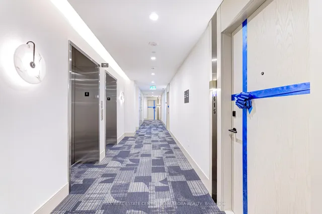 Additional image 7 of 1415 Dundas St Unit 415