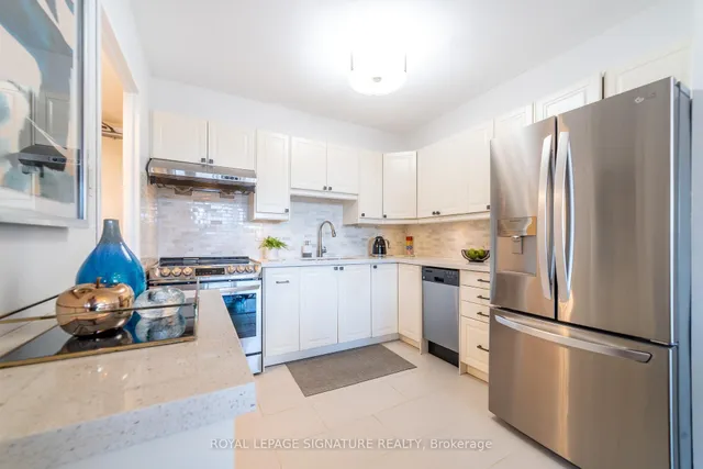 Additional image 11 of 10 Fashion Roseway Way Unit 406