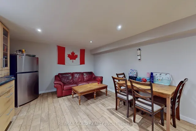 Additional image 16 of 70 Kimbark Dr