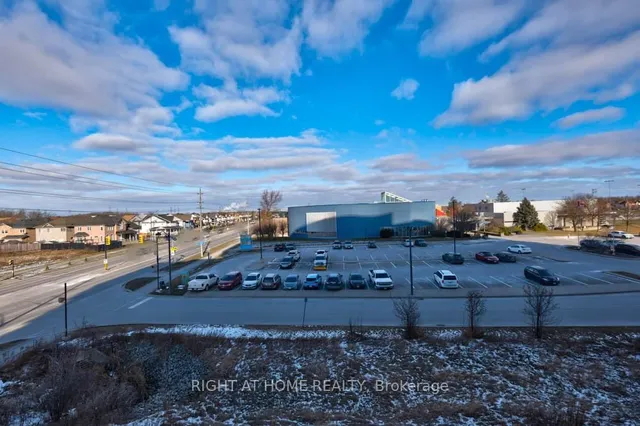 Additional image 20 of 1050 Main St Unit 312