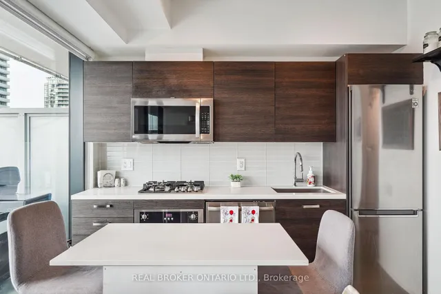 Additional image 13 of 11 Charlotte St Unit 2504