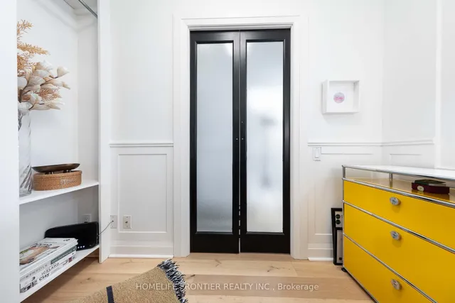 Additional image 20 of 20 Scrivener Sq Unit 905