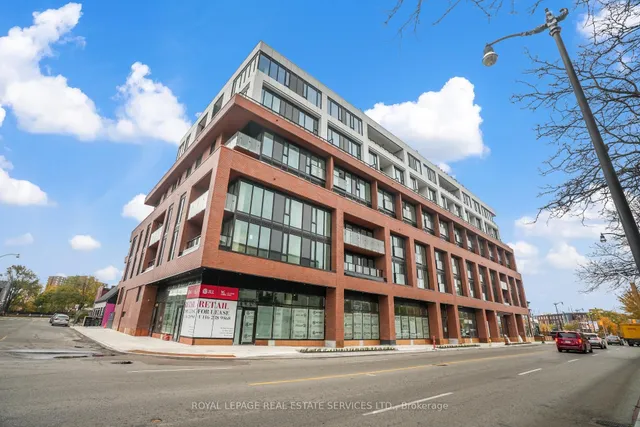 Primary image of 2720 Dundas St Unit 302