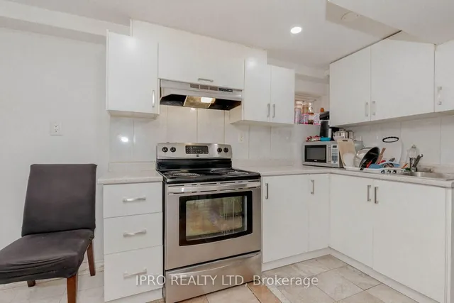 Additional image 33 of 3299 Etude Dr