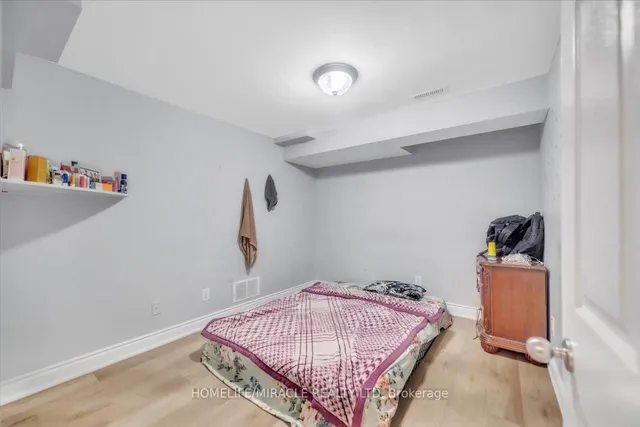 Additional image 37 of 4 Peppertree Cres