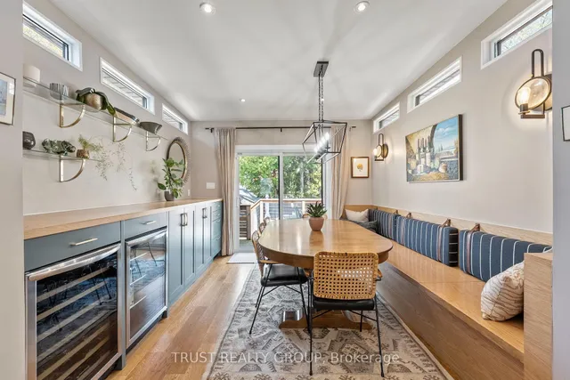 Additional image 12 of 262 Queensdale Ave