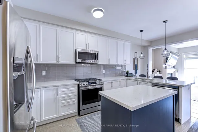 Additional image 6 of 140 Sky Harbour Dr