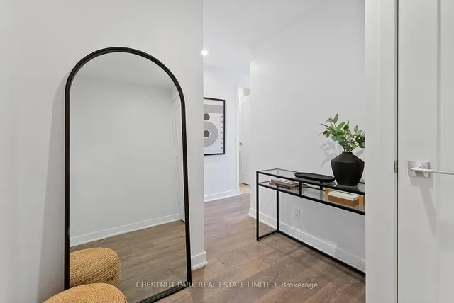 Additional image 2 of 120 Parliament St Unit 1812