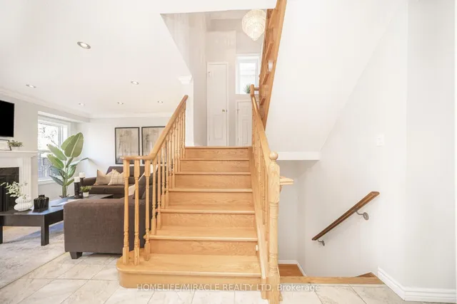 Additional image 22 of 21 National Cres