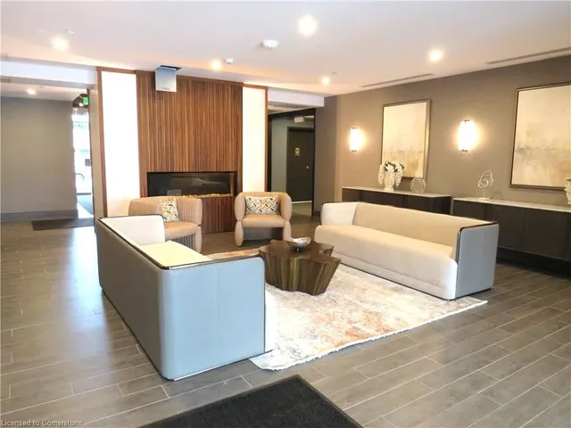 Additional image 5 of 470 Dundas St Unit 305