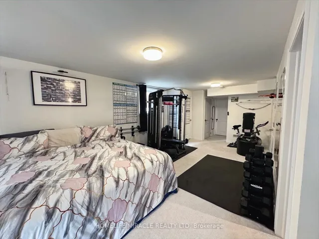 Additional image 34 of 609 Beam Crt