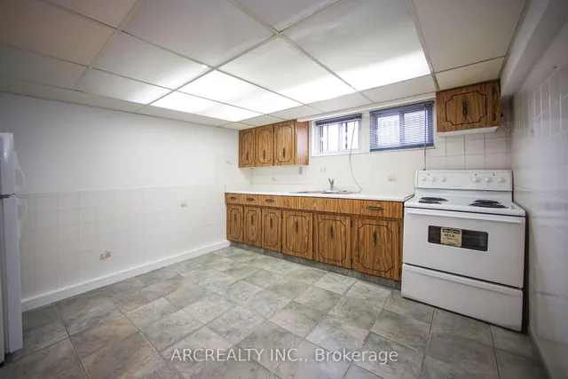 Additional image 20 of 16 Faith Ave