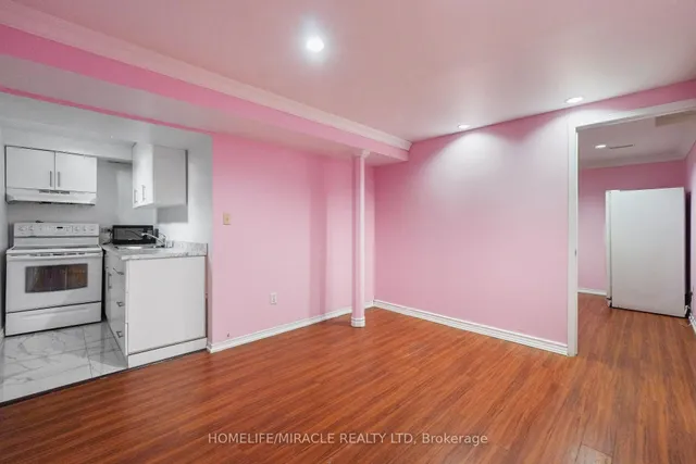 Additional image 33 of 27 Deerpark Cres