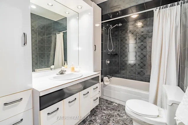 Additional image 14 of 7124 Cadiz Cres