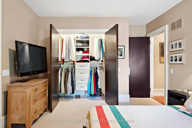 Additional image 23 of 85 Sorauren Ave