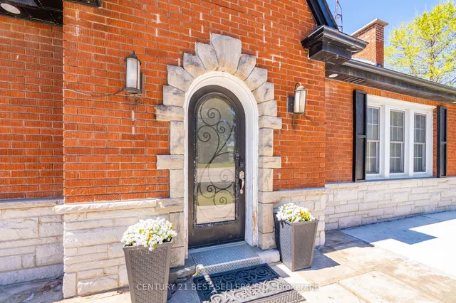 Additional image 7 of 933 Highway 6 N/A