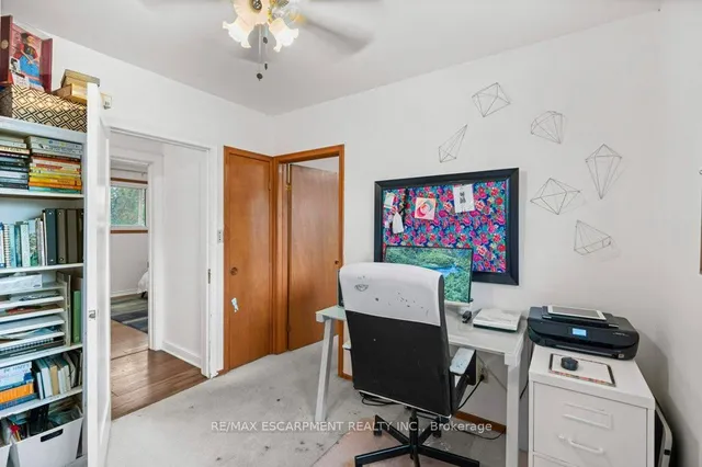 Additional image 22 of 630 Westview Ave