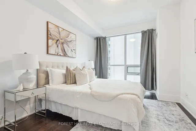 Additional image 11 of 70 Roehampton Ave Unit 713