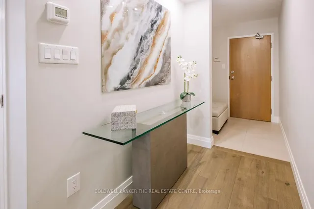 Additional image 4 of 1001 Bay St Unit 303