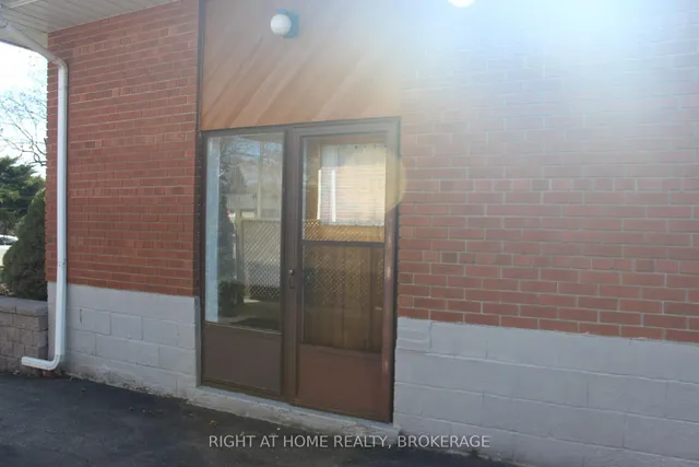 Additional image 42 of 90 Foxbar Rd