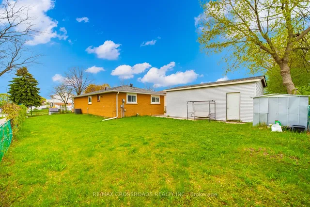 Additional image 32 of 32 Lighthall Cres