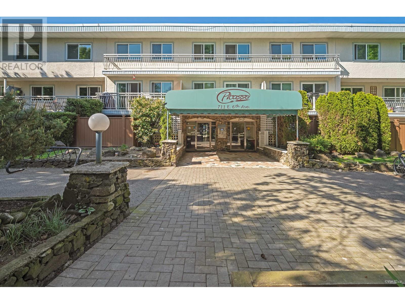 335 711 E 6TH AVENUE|Vancouver, British Columbia V5T1L7