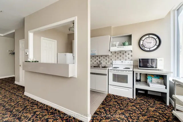 Additional image 30 of 67 Caroline St Unit 1103