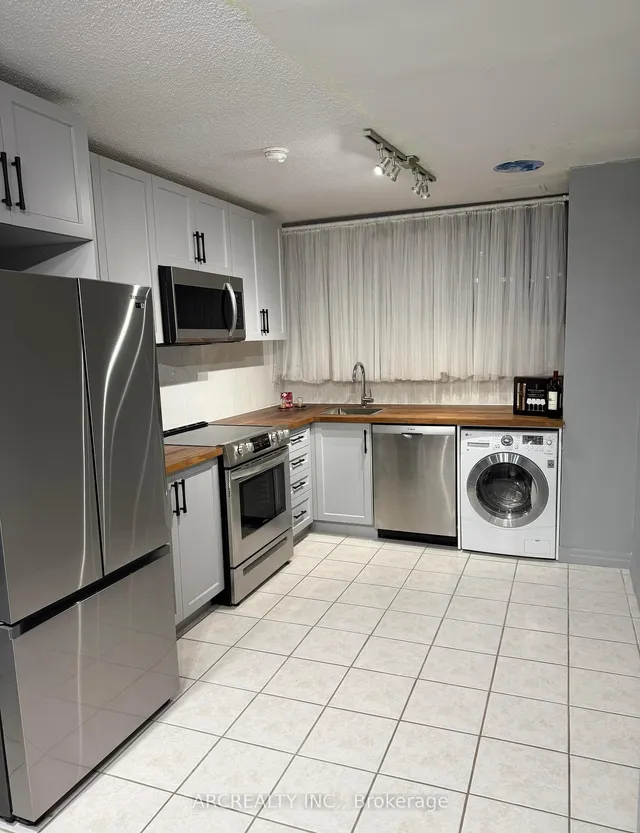 Additional image 11 of 4673 Jane St Unit 1007