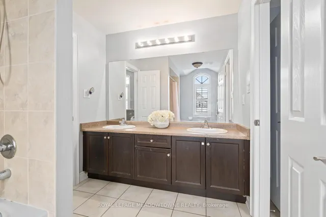 Additional image 31 of 5 Beacon Hill Dr