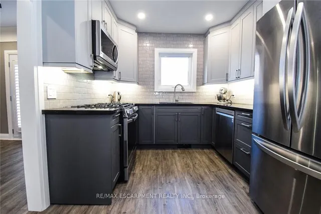 Additional image 13 of 104 Tragina Ave