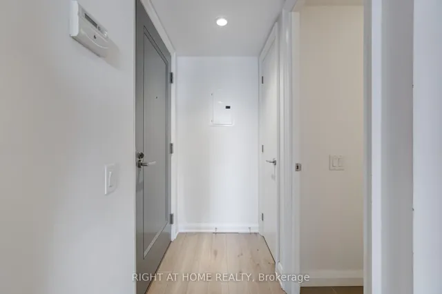 Additional image 18 of 155 Yorkville Ave Unit 2601