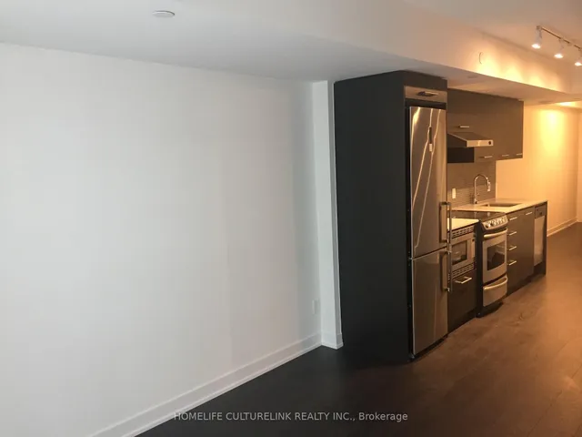 87 Peter St Unit 1417