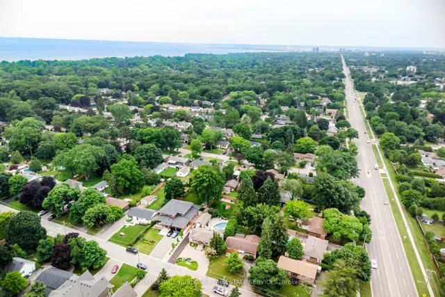 Additional image 41 of 424 Henderson Rd