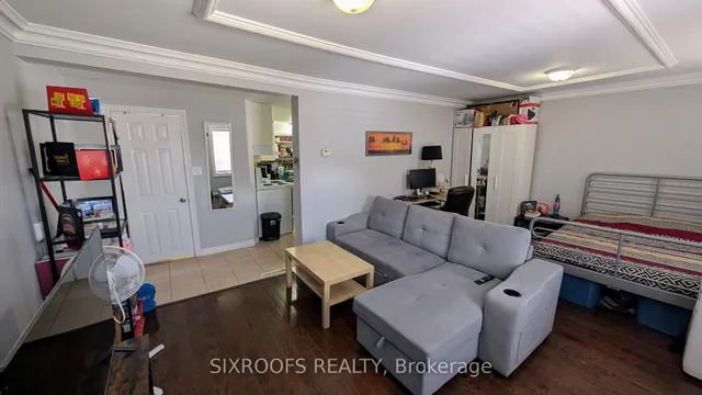 Additional image 11 of 50 Guestville Ave