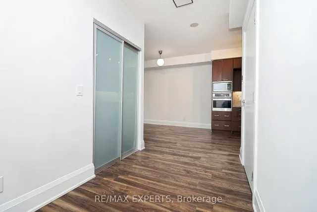 Additional image 13 of 120 Harrison Garden Blvd Unit 1301