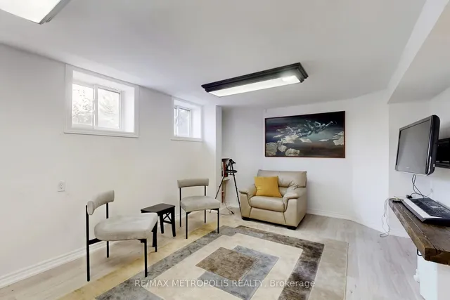 Additional image 40 of 1310 Golden Meadow Tr