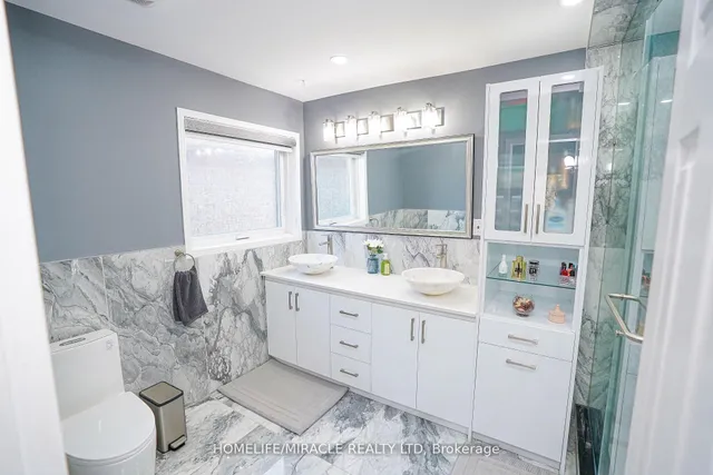 Additional image 20 of 23 Hollowgrove Blvd