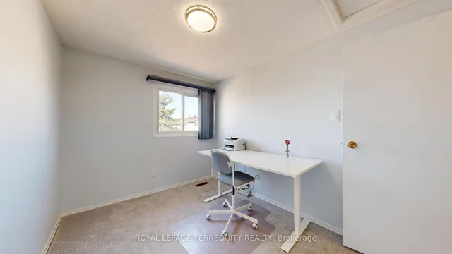 Additional image 17 of 68 Phalen Cres