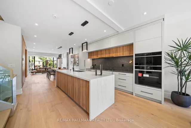 Additional image 21 of 118 Airdrie Rd